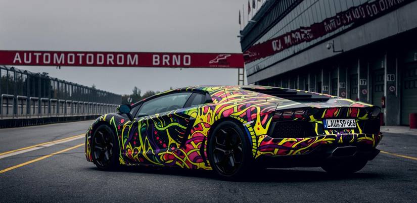 25 Lambo Wraps And Decals That Shouldn't Be Legal