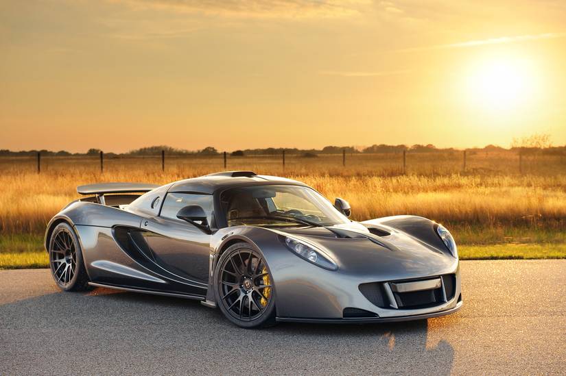 10 Supercars With Muscle Car Engines (And 10 Sleepers With Supercar ...