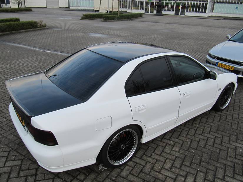 14 Modded Cars From The 90s That Make Absolutely No Sense