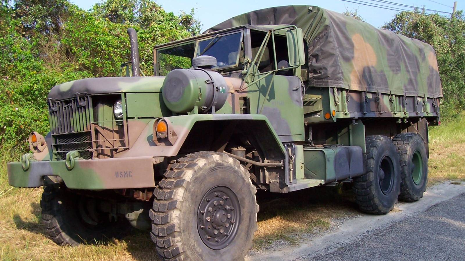 US Military Run Tests Tuff Truck Course With Crazy Results