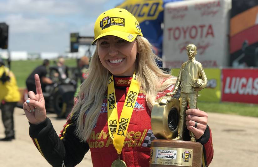 20 Women Who Can Tear Up The Racetrack