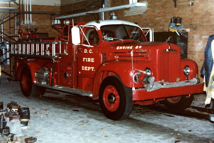 15 Pictures Of Fire Trucks Transformed Into Drag Racers (Really)
