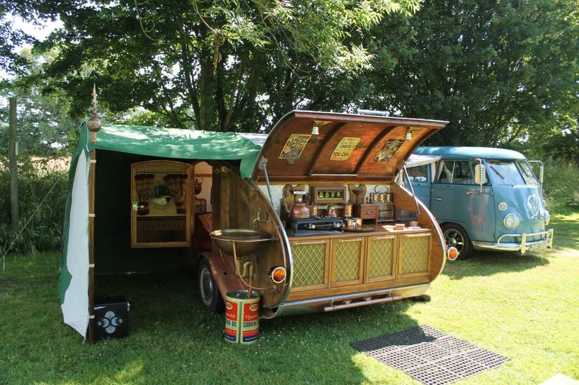 10 Of The Sickest DIY Trailers (And 10 That'll Raise Eyebrows)