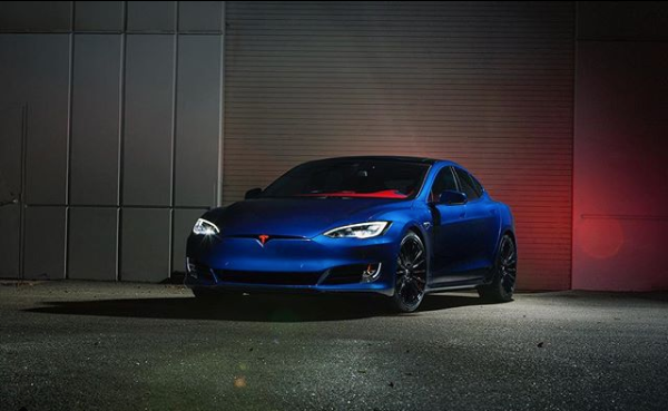 10 Awesome Tesla Modifications & Customizations Fans Will Appreciate