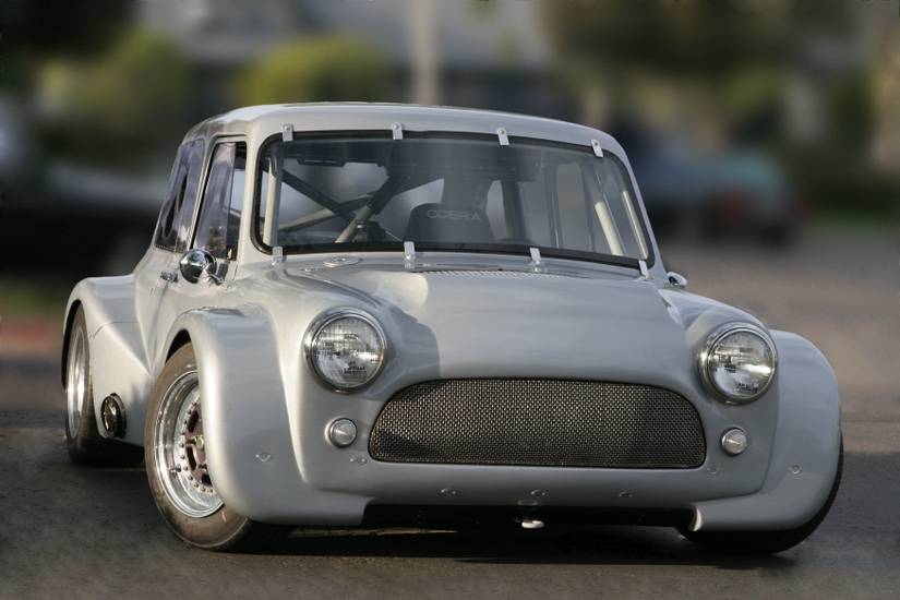 10 Nicest West Coast Customs Builds (And 9 Home Builds That Are Better)