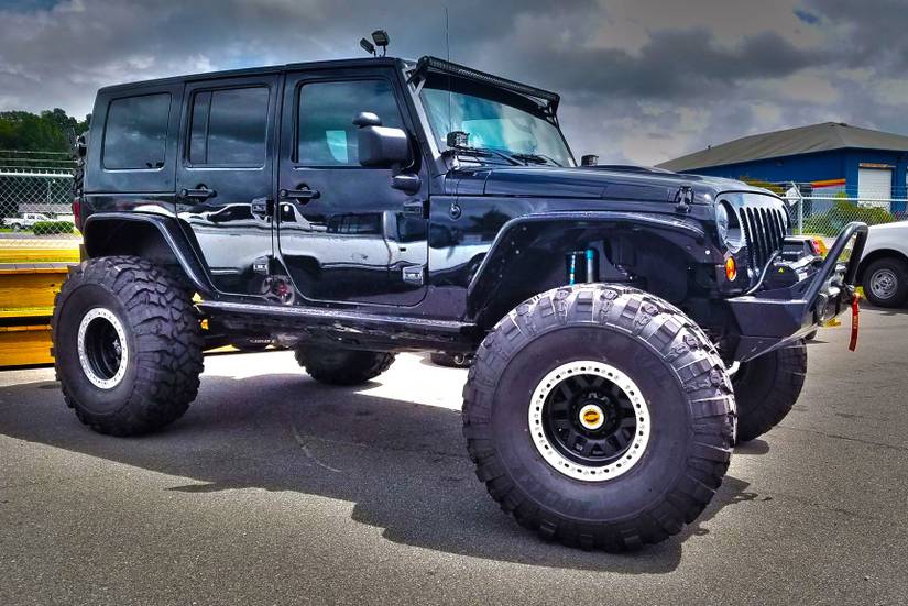 10 Mods Made To Boost A Car's Performance (And 10 That Are Pointless)