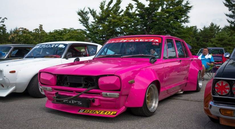 25 Pictures Of Stunning JDM Cars (Above And Below The Hood)