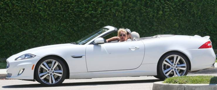 Britney Spears 19 Strangest Car Related Facts Hotcars