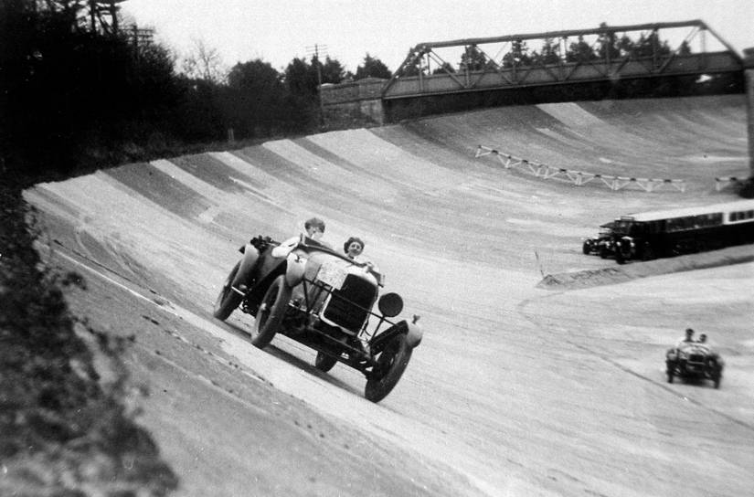 Then Vs Now: 15 Historic Race Tracks We Chose To Forget About