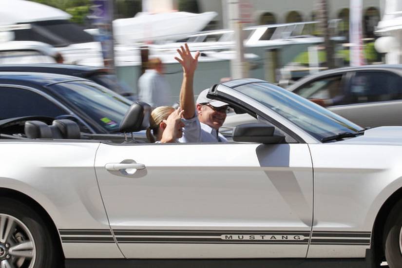 Actor Car Rear Day What Our Favorite Sitcom Stars From The '90s Are Driving Today