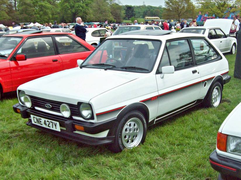 18 Incredible Ford Sports Cars Everyone Forgot About