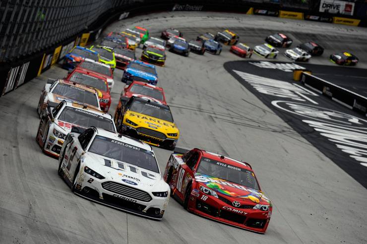 25 Things No One Understands About Nascar Race Cars Hotcars