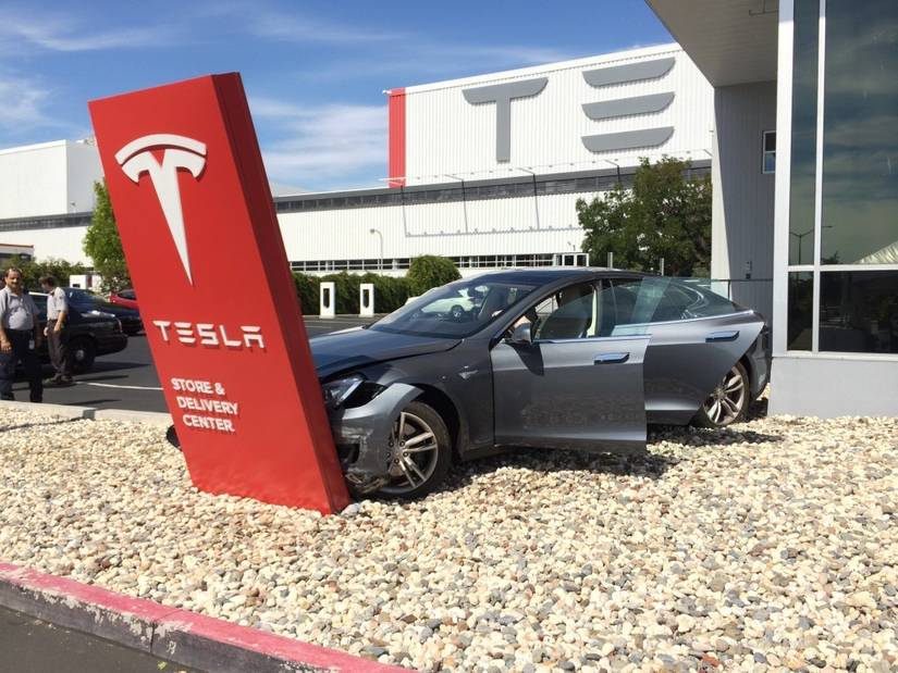 10 Biggest Problems With Owning A Tesla