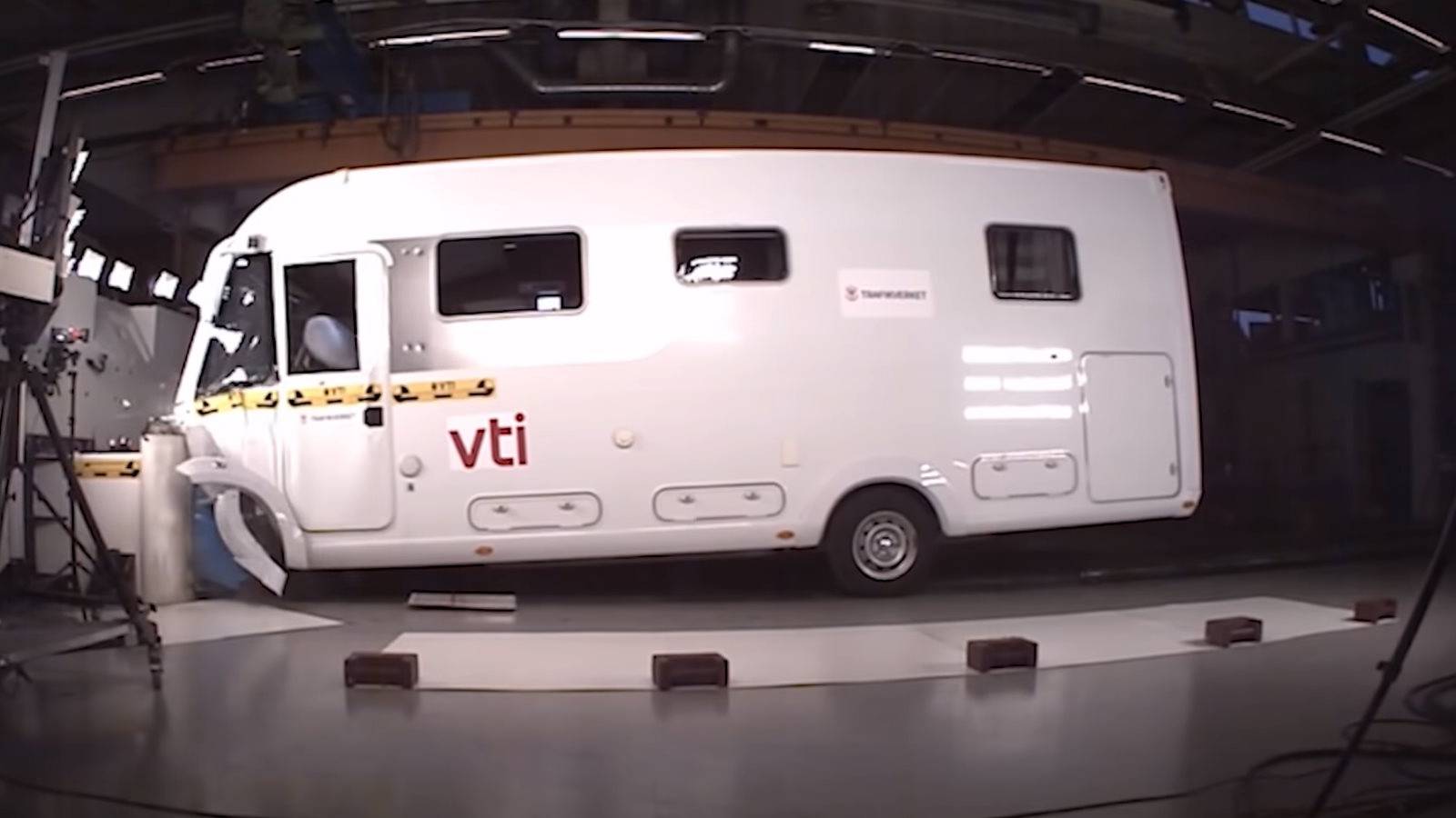 RV Crash Tests Reveal How They're Basically Death Traps