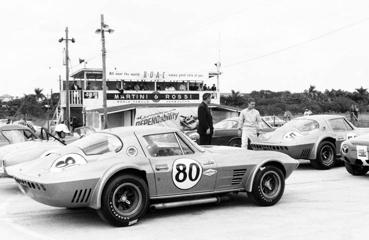 The Pros Cons Of Daily Driving A Sports Car Hotcars