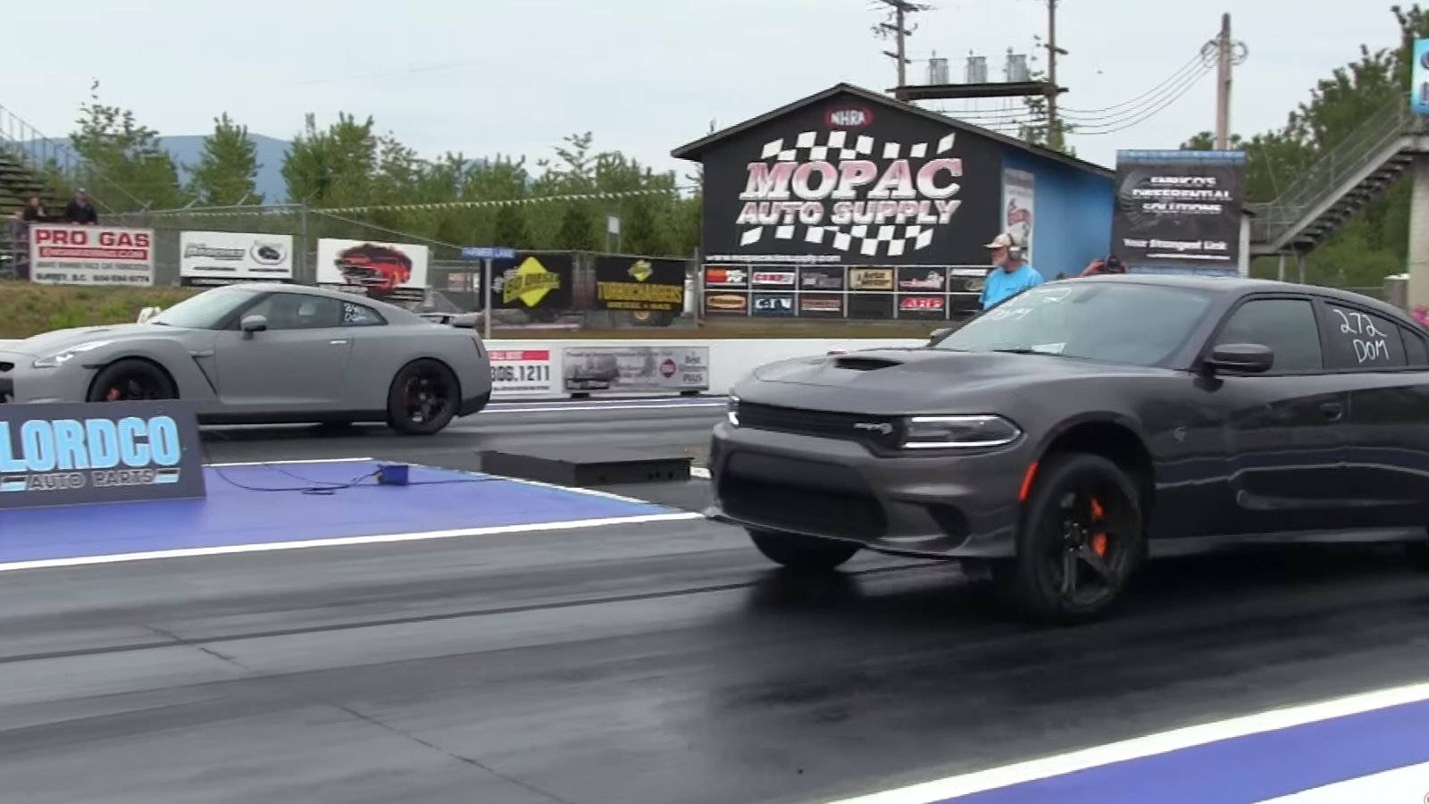 Dodge Charger Hellcat Takes On Nissan GT-R In Drag Race Action