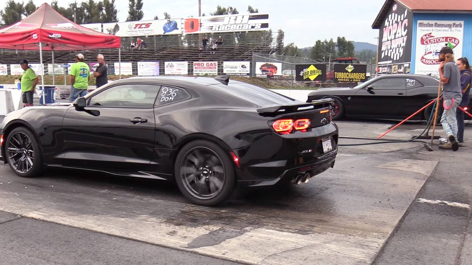 Chevy Camaro ZL1 & Dodge Challenger Hellcat Throw Down In Quarter-Mile ...