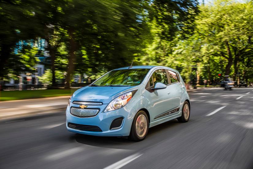 10 Fun Compact Cars That Are Perfect For City Driving