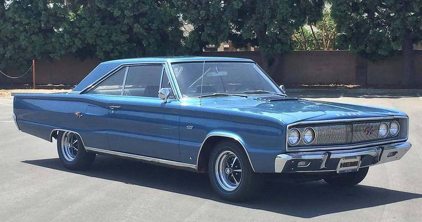 Here's Why Gearheads Should Consider Buying The Dodge Coronet R/T