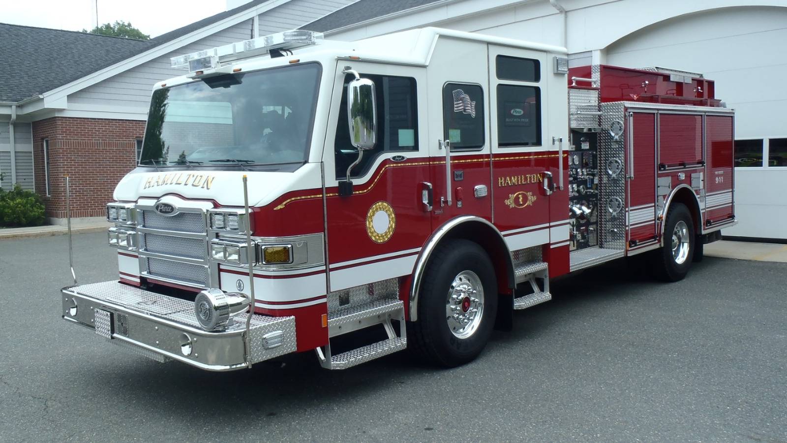 10 Things You Didn't Know About Modern Fire Engines