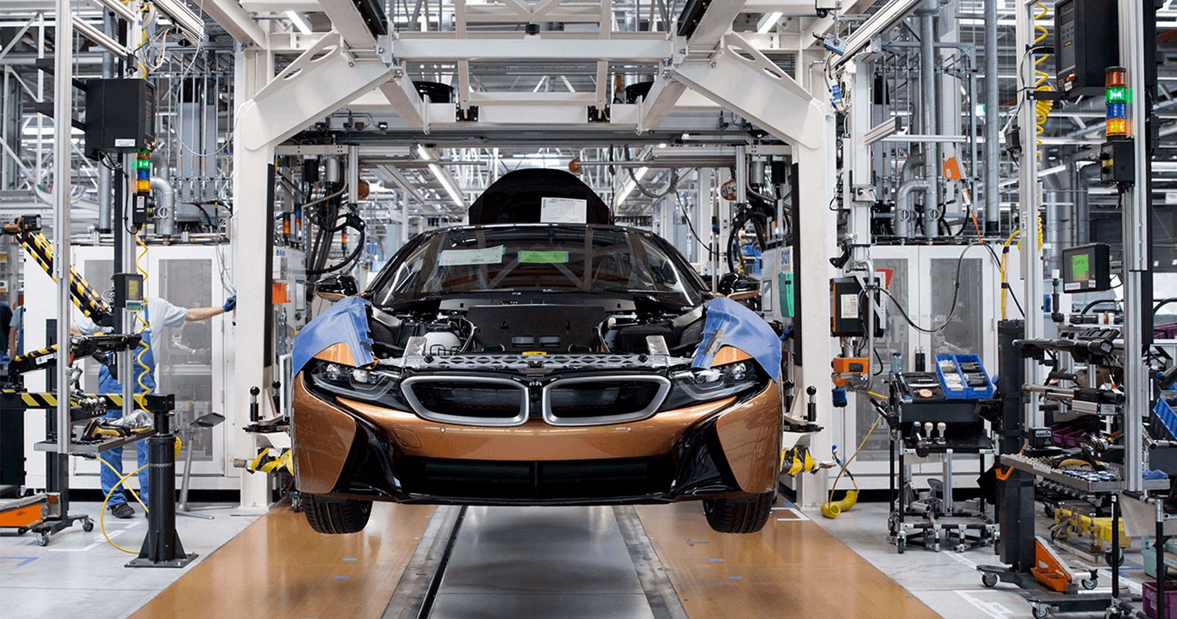 BMW Still Building The i8 Despite Looming Shutdown | HotCars