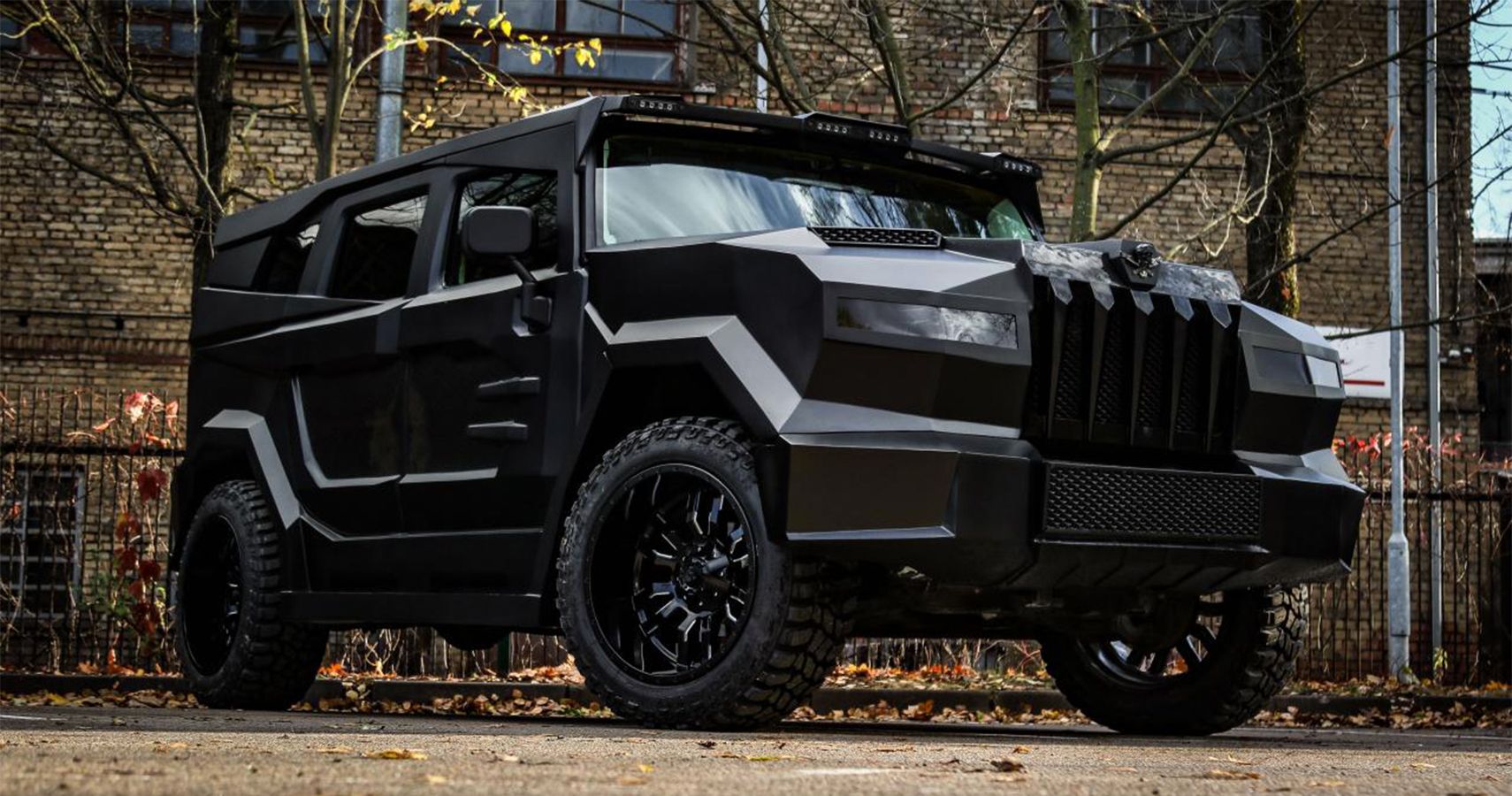 Prombron Black Stallion By Dartz Makes Hummer H2 Look Wimpy