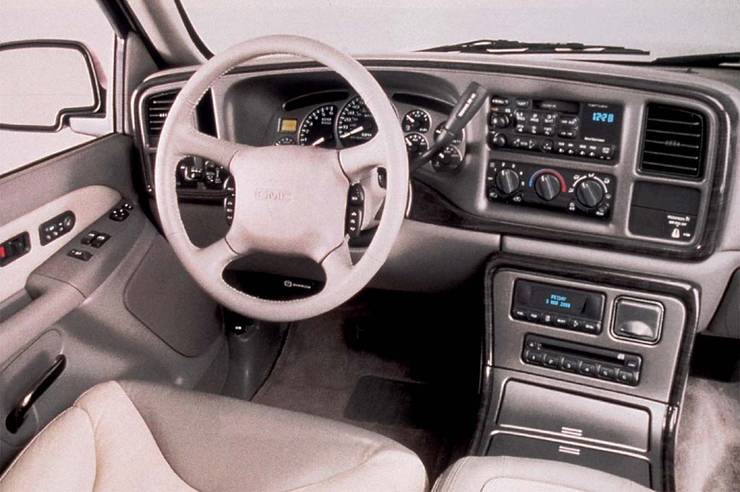 15 Strange Pickup Truck Interiors That Make No Sense Hotcars