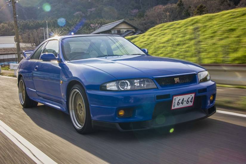 Here's What's Special About The Nissan R33 Skyline