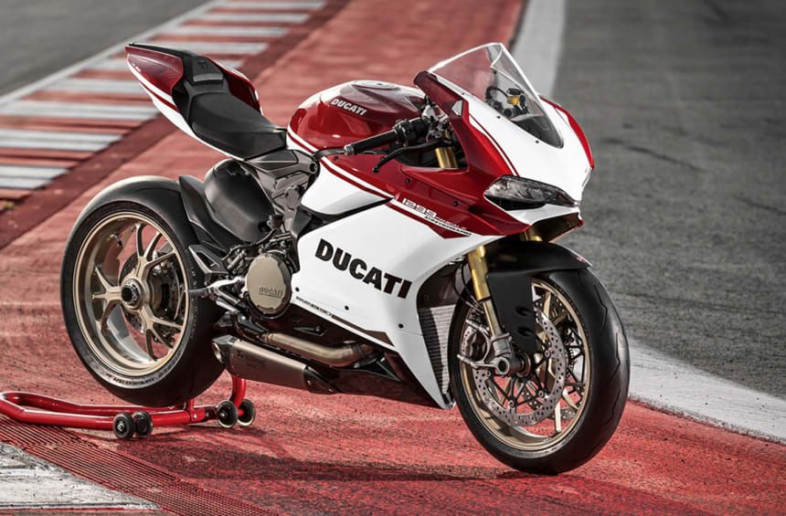15 Stunning Pics Of Ducatis We're Totally Obsessed With