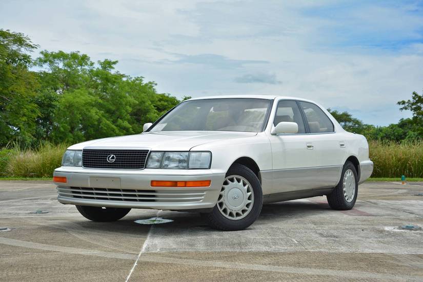 10 Pre-2000s Luxury Cars That Will Run Forever