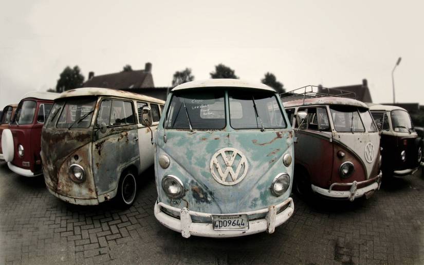 Vw Bus Rally 15 Stunning Images Of The VW Bus That Made Us Fall In Love All Over Again