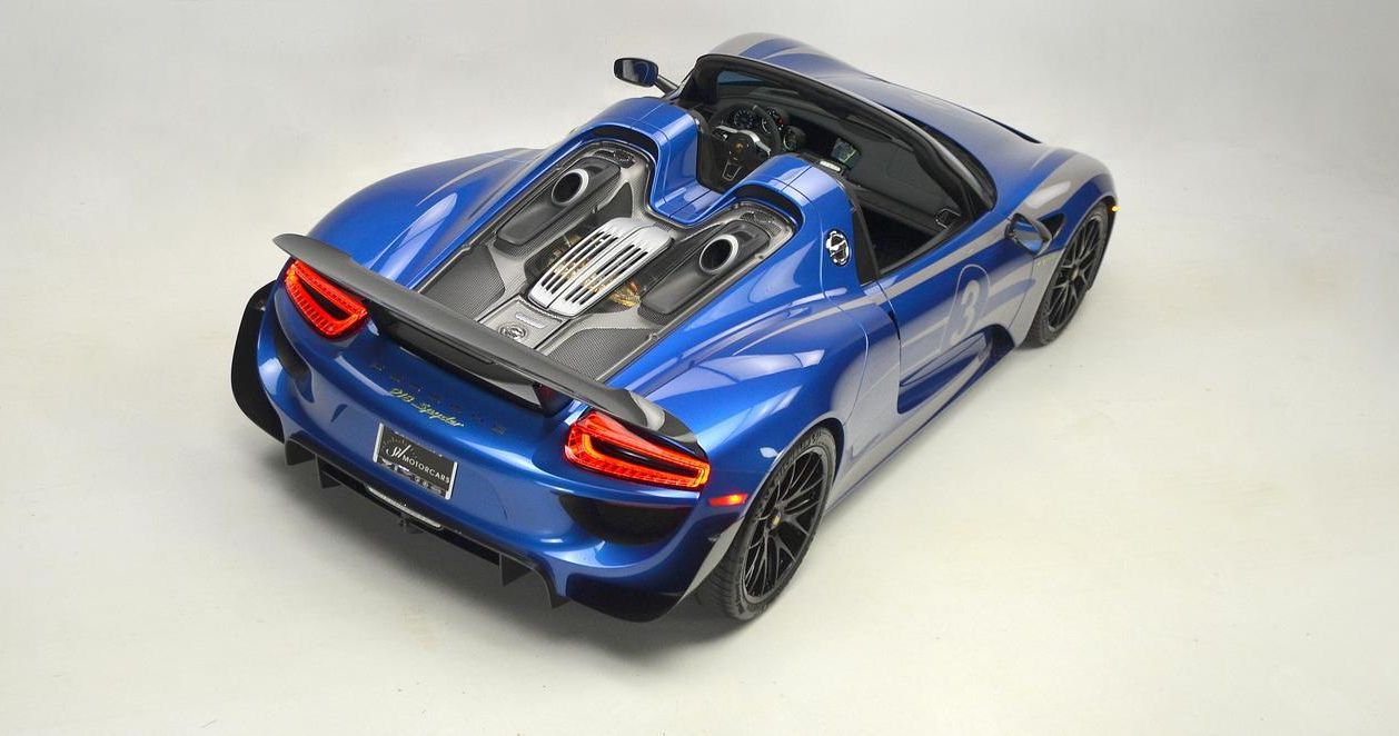 2015-Porsche-918-Spyder-2.jpg?