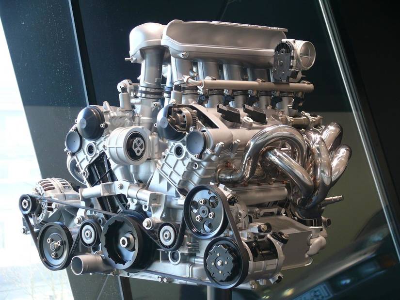 15 Surprising Facts Most People Don't Know About V10 Engines