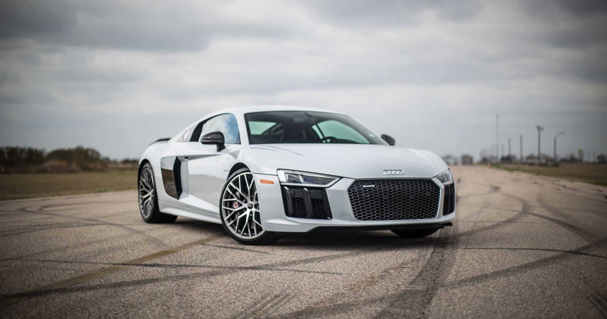 the-understated-supercar-900-hp-hennessey-audi-r8-v10-twin-turbo-kit