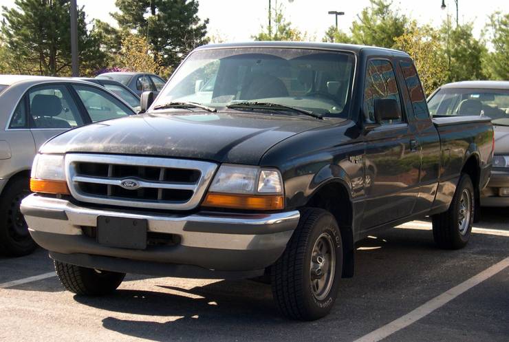 15 Photos Showing How The Ford Ranger Has Changed In Over 20 Years