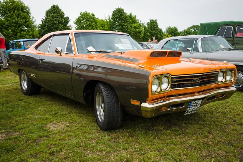 15 Rarest And Fastest Muscle Cars Every Car Collector Wants