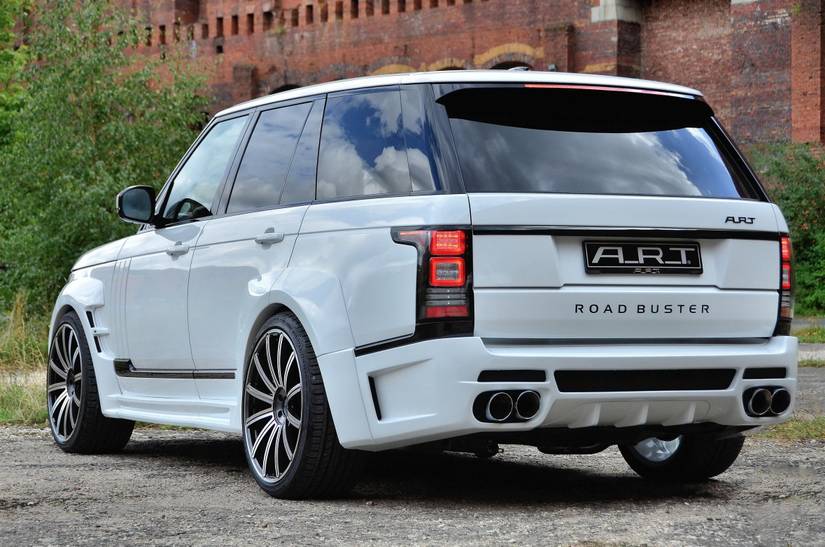 15 Pictures Of Unfortunate Land Rover Modifications
