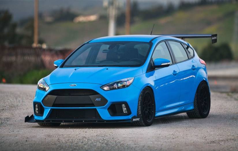 What Sports Car Enthusiasts Should Know About The Ford Focus RS