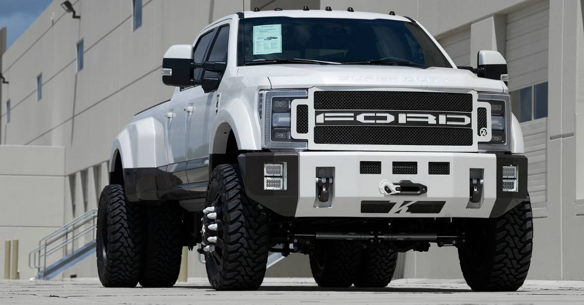 F450 R 15 Larger Than Life Photos Of The Ford F-450 We Simply Can’t Get Enough Of