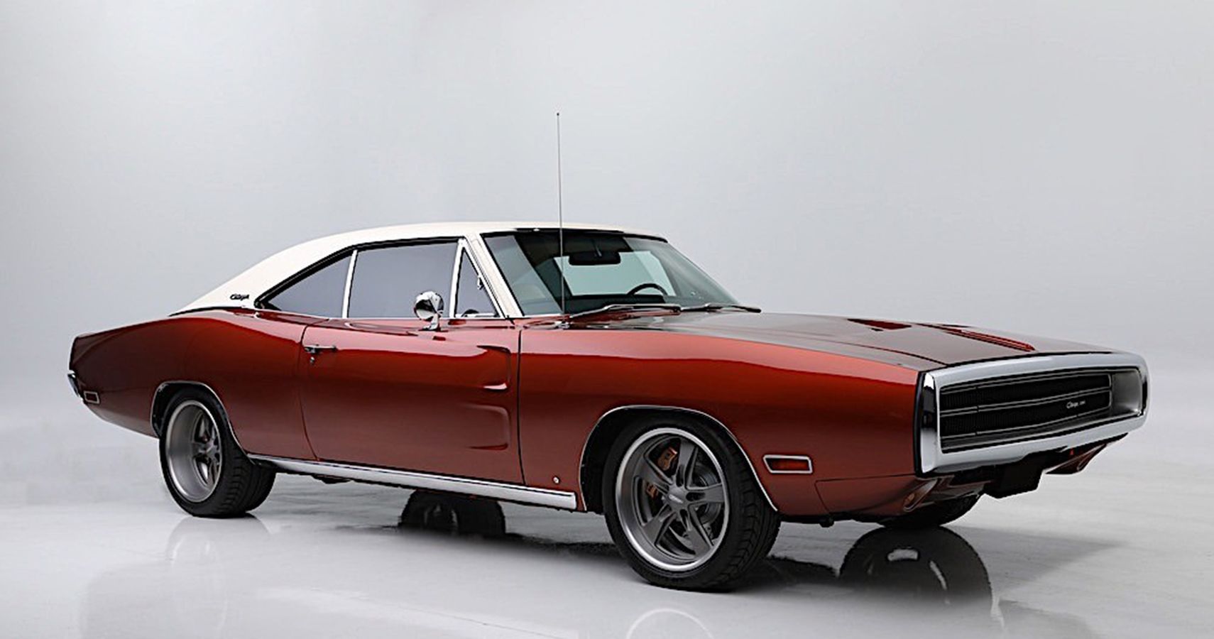 Barrett Jackson Preview 800 Hp 1970 Dodge Charger Restomod