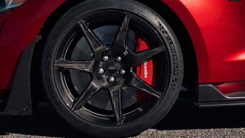 8 Reasons Why We Want The New Corvette (And 8 Reasons Why The Shelby ...