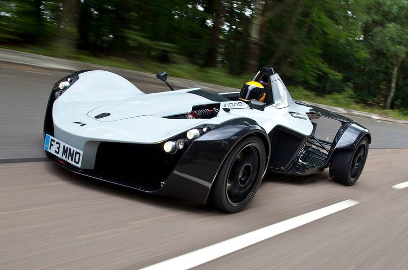 15 Super Lightweight Sports Cars We Would Love To Take To The Track