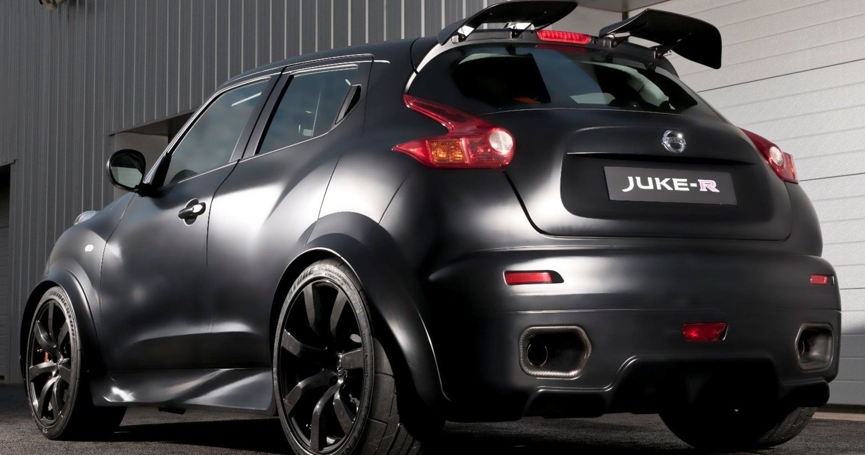 690 HP Nissan Juke-R Is A Stealth $700k 