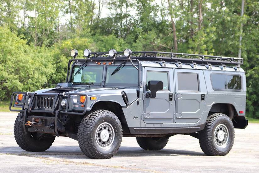 14 Indestructible Vehicles For Surviving A Desert Drive