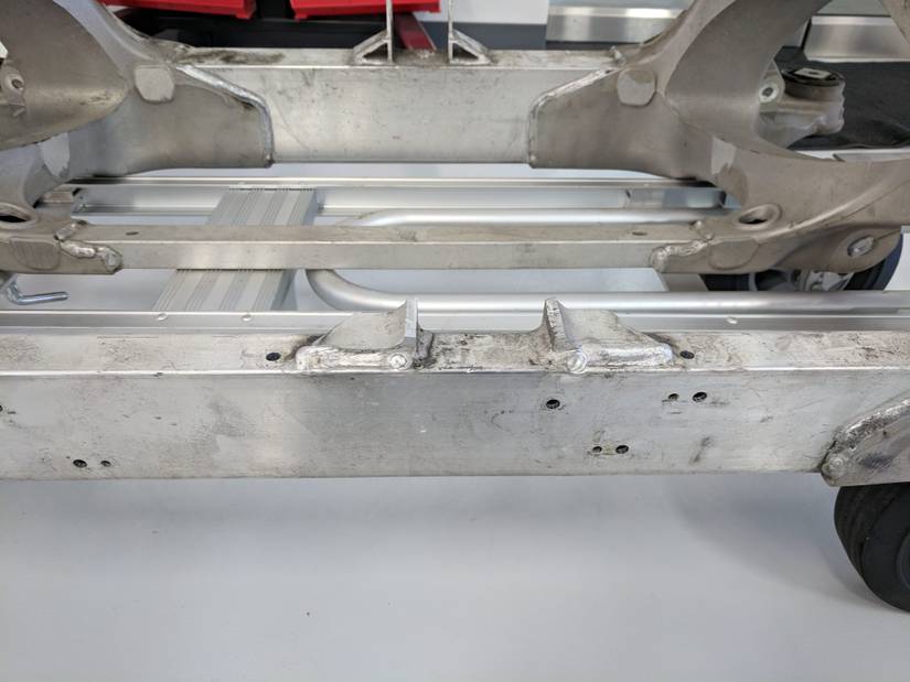 15 Alarming Problems With Tesla's Cars