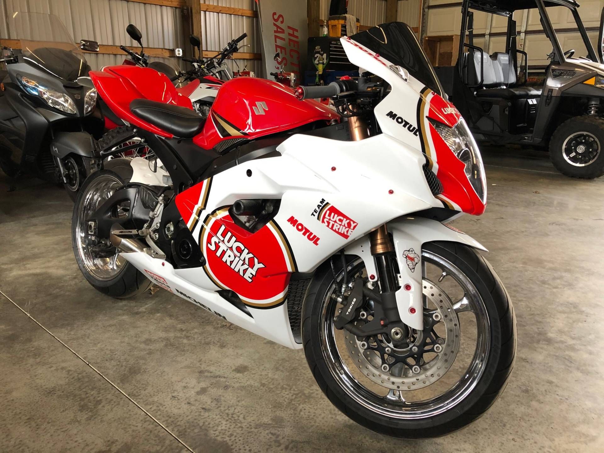 15 Street Legal Superbikes That Take Less Than 3 Seconds To 60 MPH