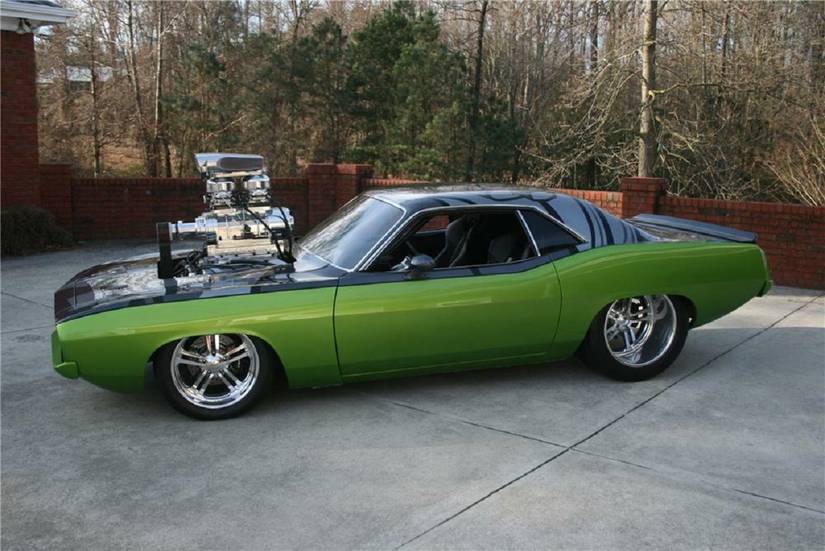 Check Out These Awesome Pics Of Modified 'Cudas