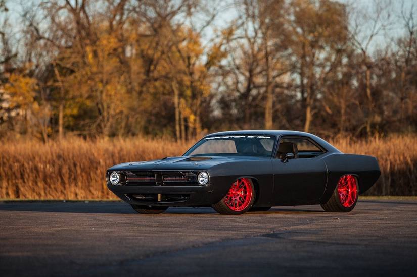 Check Out These Awesome Pics Of Modified 'Cudas