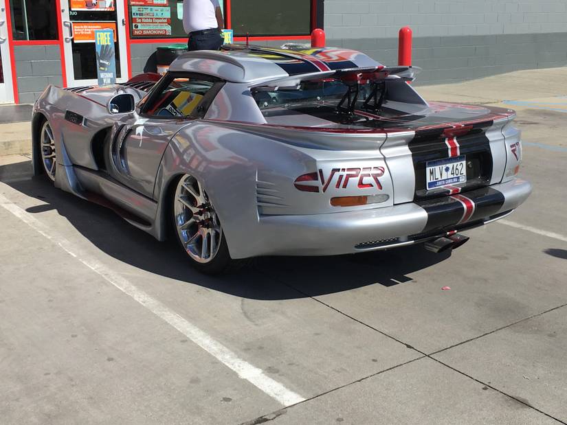 15 Gorgeous Sports Cars Ruined By 1 Terrible Mod