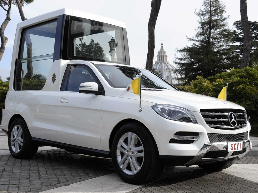Here's How The Popemobile Has Changed Over The Years